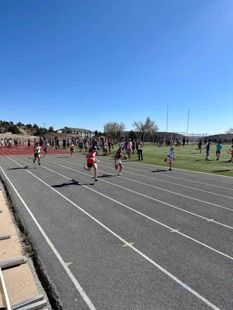 A perfect Colorado spring day for this year's 5th & 6th Grade Field Day at CMHS!